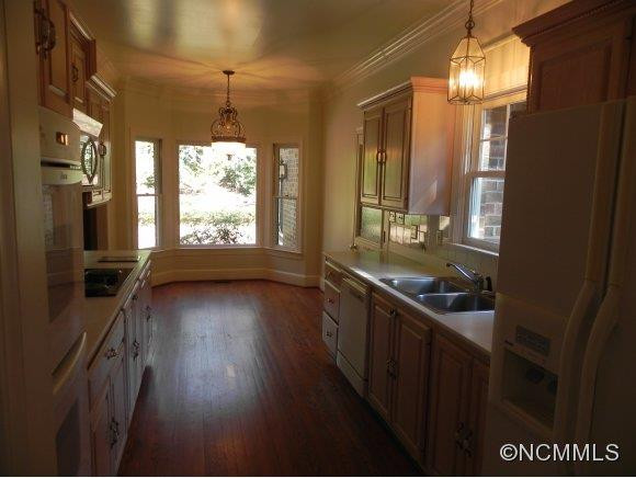 12 East Forest Road - Photo 9