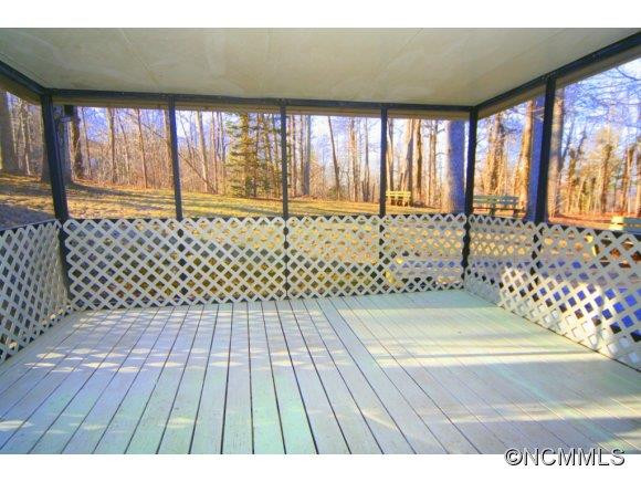 140 Beechwood Circle - Photo 13