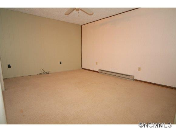 140 Beechwood Circle - Photo 14