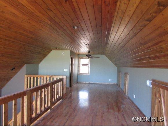 542 Barefoot Cove - Photo 12