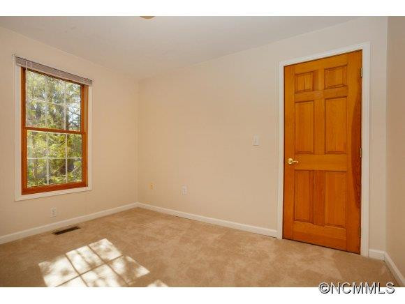 14 Pinecroft Road - Photo 13