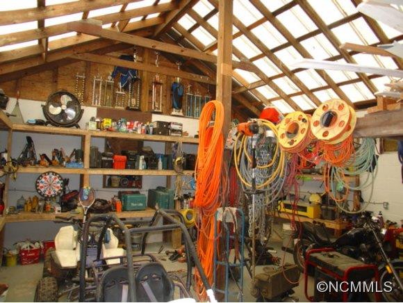 215 Shady Summit Rd - Photo 18