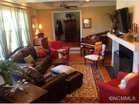 384 Montevista Avenue - Photo 5