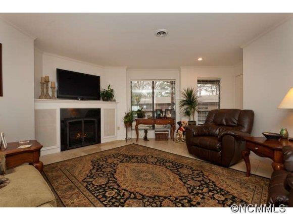 55 Ravencroft Lane - Photo 2