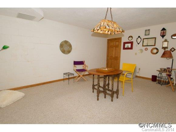 174 Blue Jay Loop - Photo 17