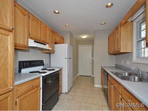 22 BALDWIN CT - Photo 5