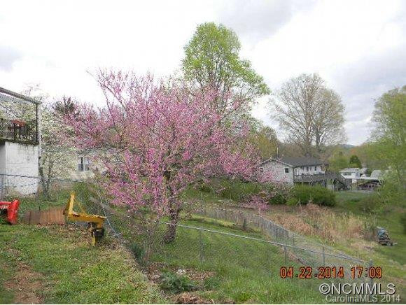 23 Sandhurst - Photo 13