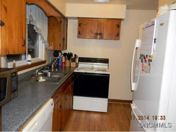 23 Sandhurst - Photo 5
