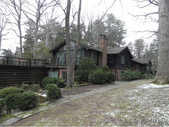 11 Forest Road - Photo 2