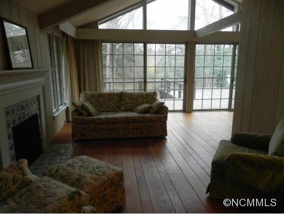 11 Forest Road - Photo 17