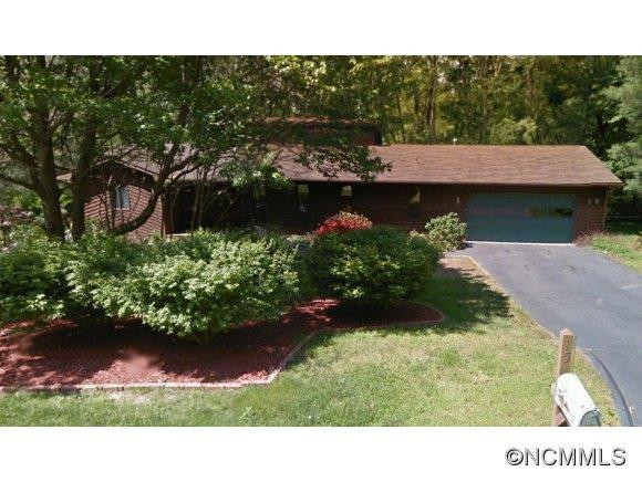 15 Wilkie Way
