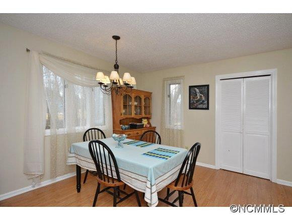 15 Wilkie Way - Photo 5