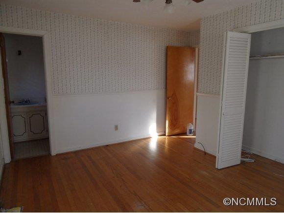 2209 Evergreen Drive - Photo 9