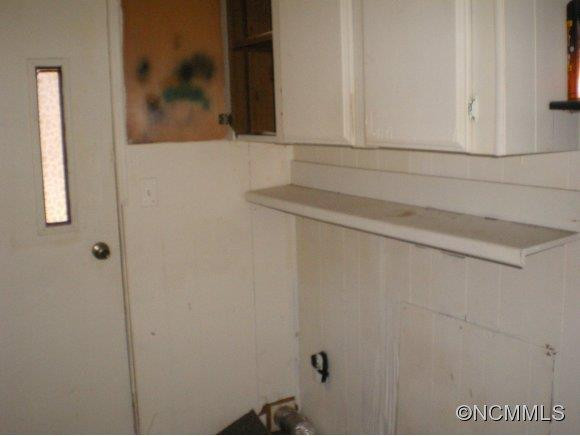 211 Corry Lane - Photo 6