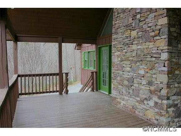 425 Rockwood Lane - Photo 8