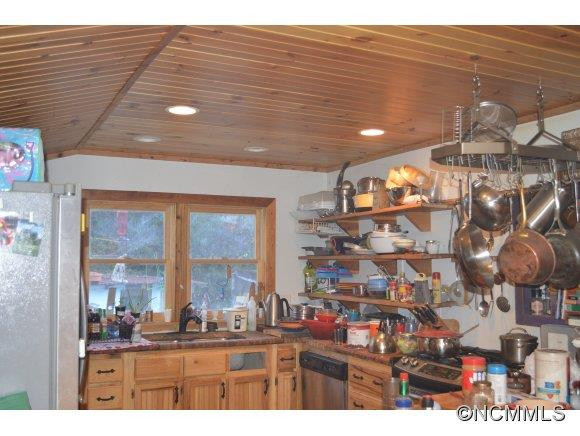 207 Rockdale Rd - Photo 6