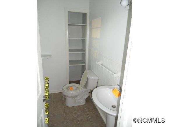 570 Mulberry Street - Photo 10