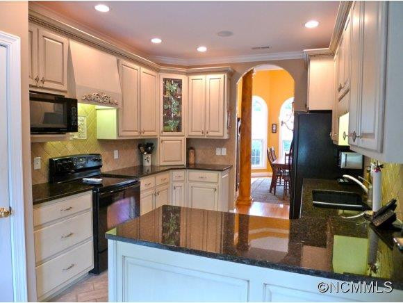 4991 Arbor Court - Photo 5