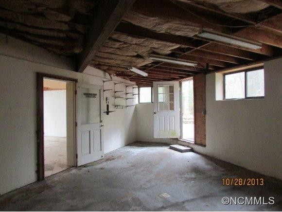 370 Pine Run Ridge Road - Photo 11