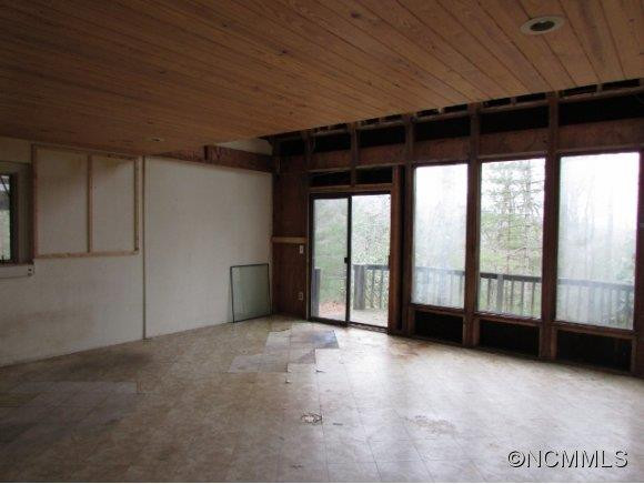 370 Pine Run Ridge Road - Photo 13
