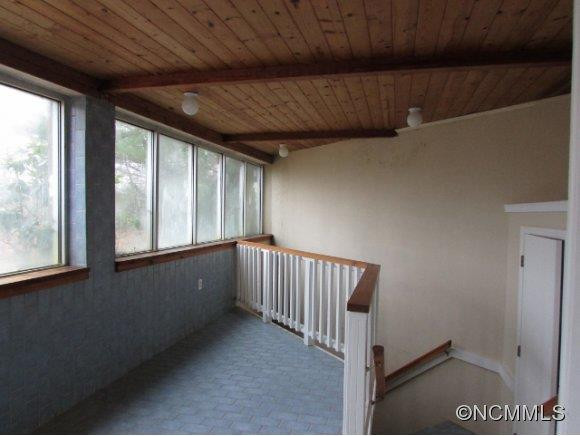 370 Pine Run Ridge Road - Photo 17