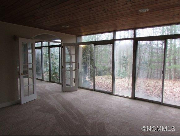 370 Pine Run Ridge Road - Photo 21