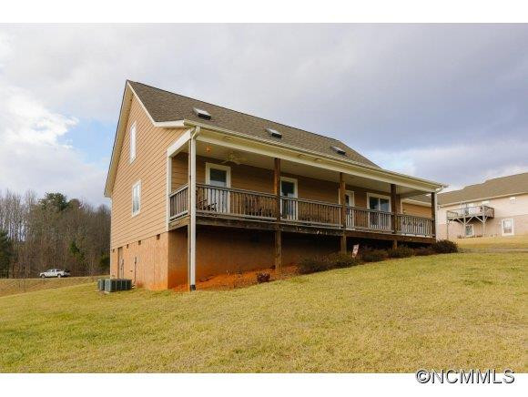 294 Breton Ridge Road - Photo 2