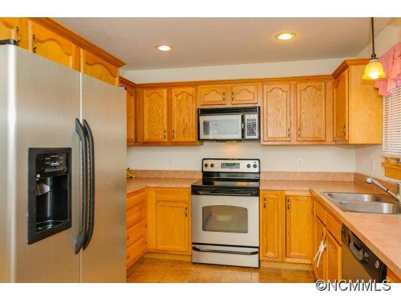 294 Breton Ridge Road - Photo 11