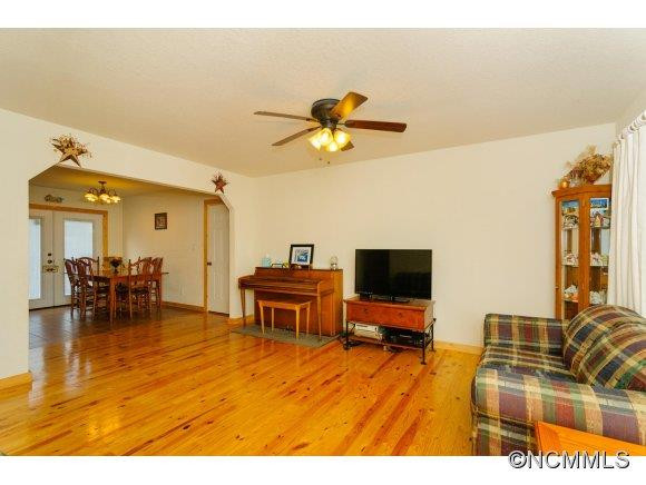 294 Breton Ridge Road - Photo 5