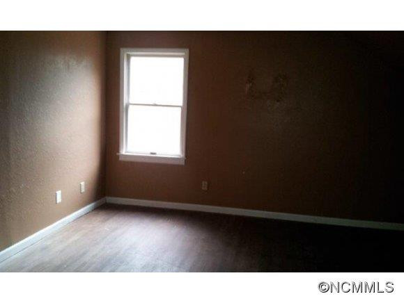 11656 US Highway 25/70 - Photo 14