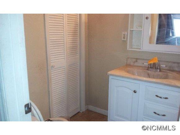 11656 US Highway 25/70 - Photo 15