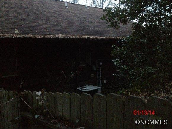 115 Fountain Trace Drive - Photo 2
