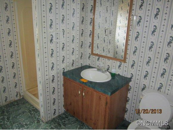 22 Indian Camp Road - Photo 8
