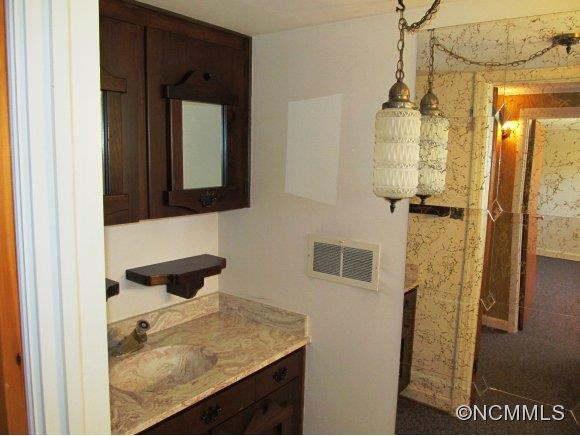 16 Westridge Drive - Photo 12