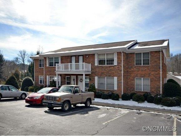 35 CAPRI LANE #11