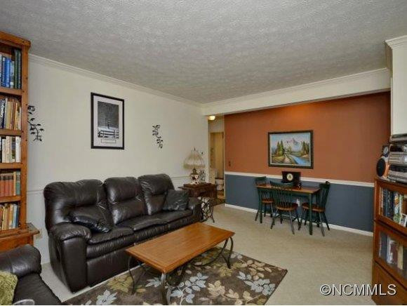 35 CAPRI LANE #11 - Photo 4