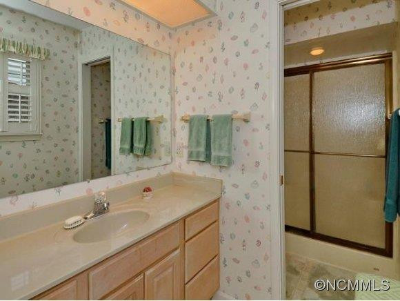 1038 SADDLEBROOK DRIVE - Photo 12