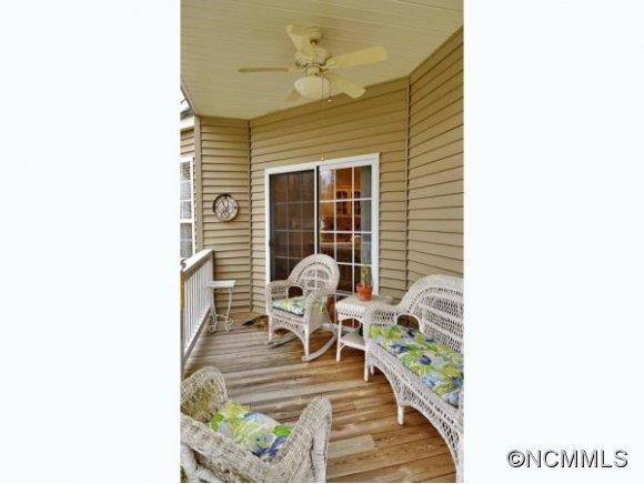 74 CLASSIC OAK CIRCLE - Photo 10