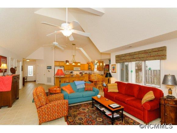 15 Honeycomb Circle - Photo 4
