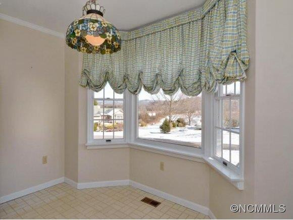 17 AMBER DRIVE - Photo 7