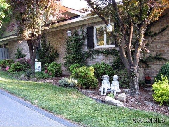 927 KANUGA ROAD - Photo 3