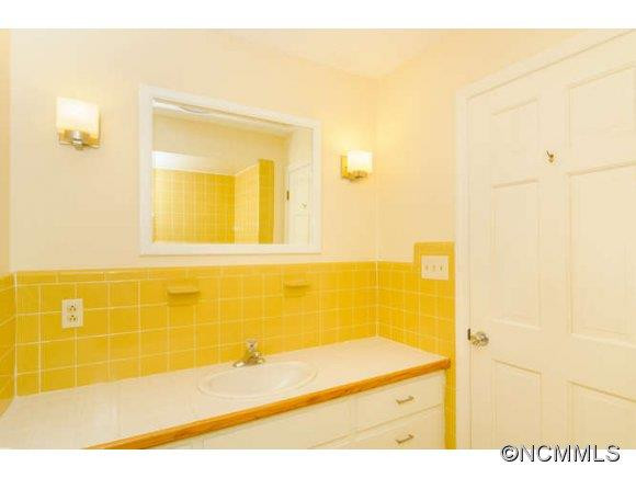 23 Deanwood Circle - Photo 18
