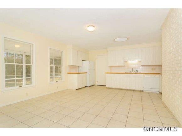 23 Deanwood Circle - Photo 6