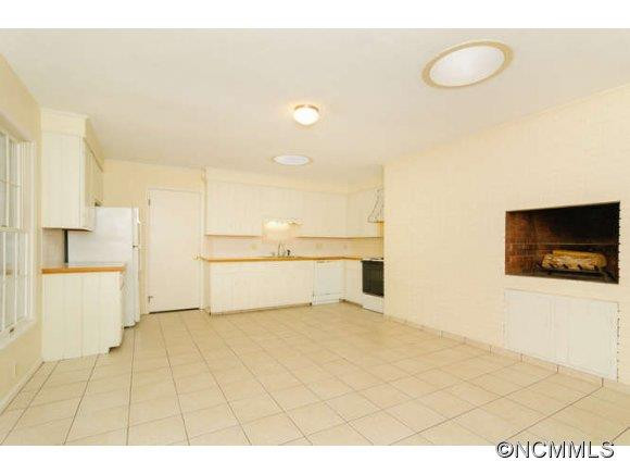 23 Deanwood Circle - Photo 7