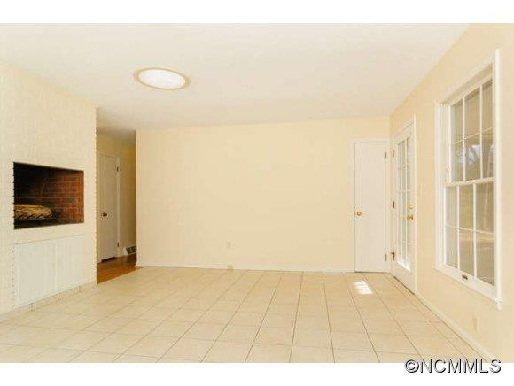 23 Deanwood Circle - Photo 9