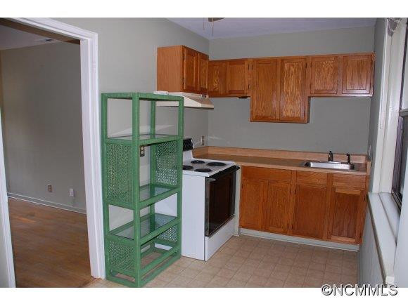 615 Biltmore Avenue - Photo 4