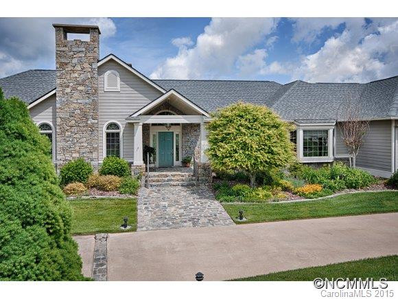 110 BELLSHIRE DRIVE - Photo 2