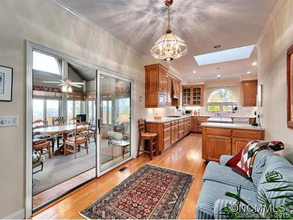 110 BELLSHIRE DRIVE - Photo 11