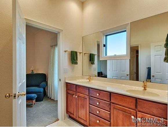 110 BELLSHIRE DRIVE - Photo 23