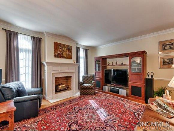 110 BELLSHIRE DRIVE - Photo 9